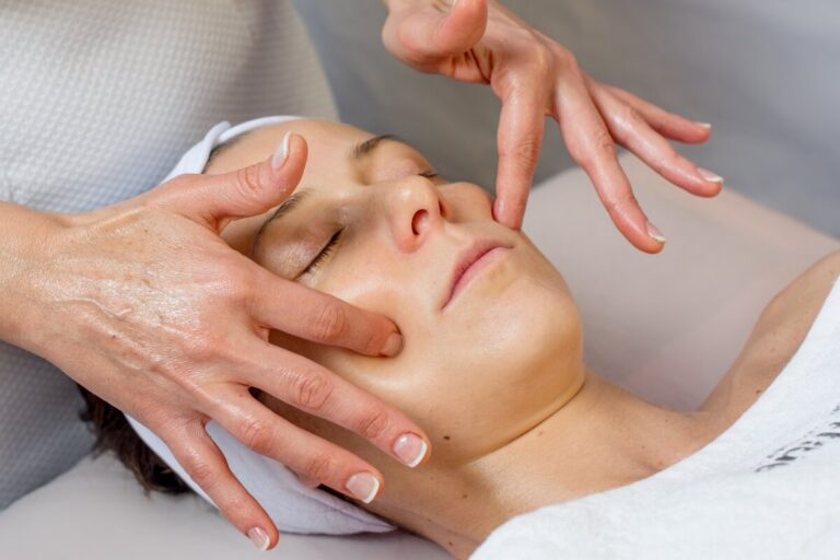 Natural Lymphatic Beauty Drainage