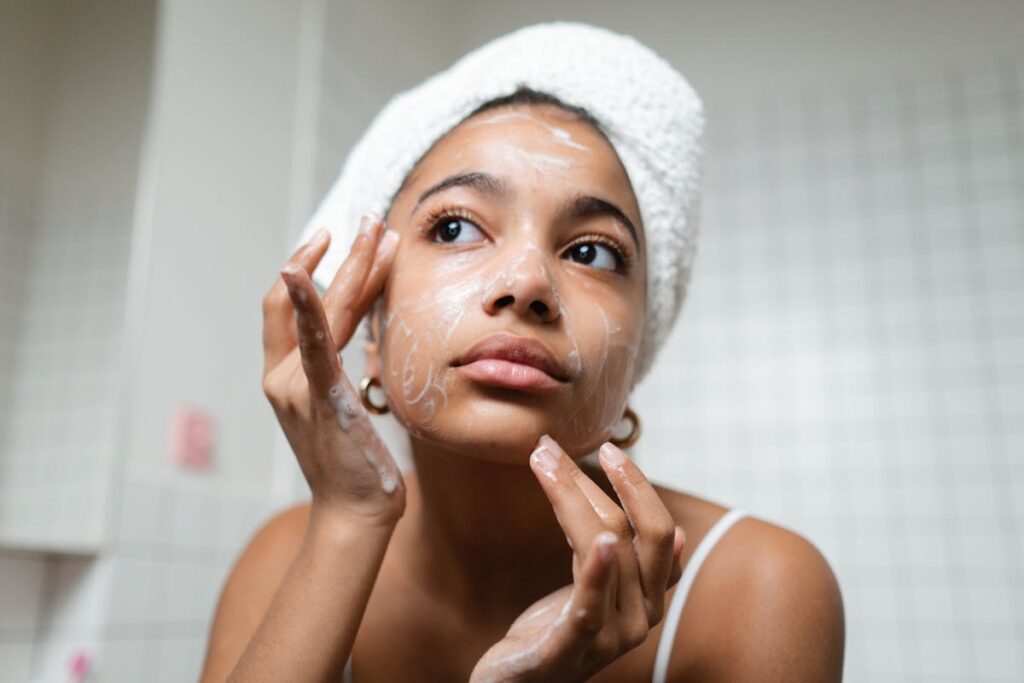 how to maintain healthy skin with natural beauty habits