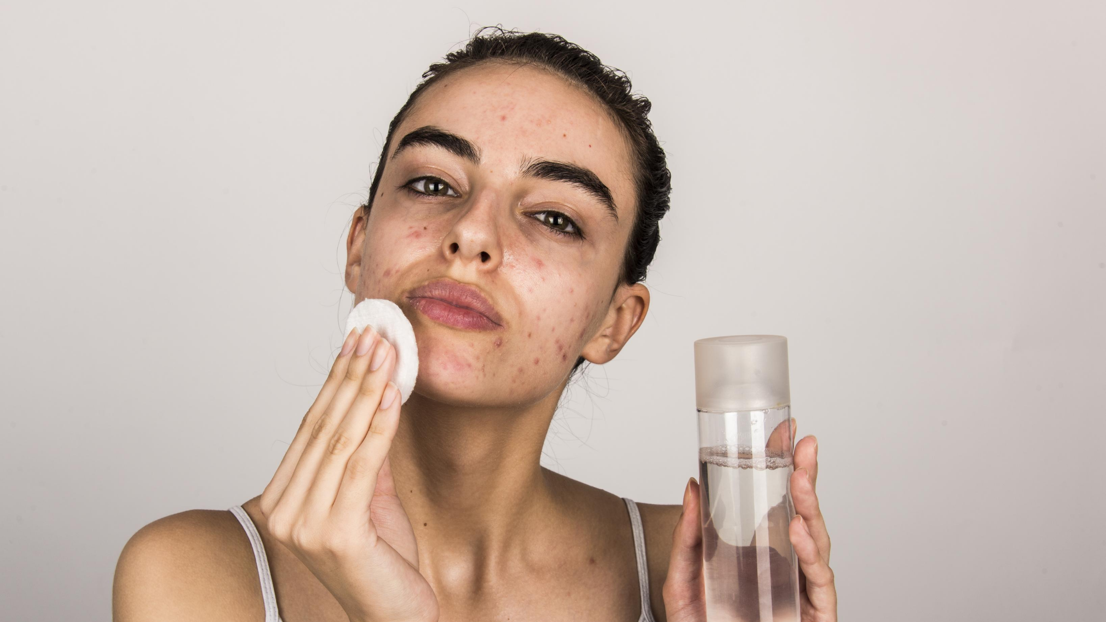 best skincare routine for oily acne-prone skin at home