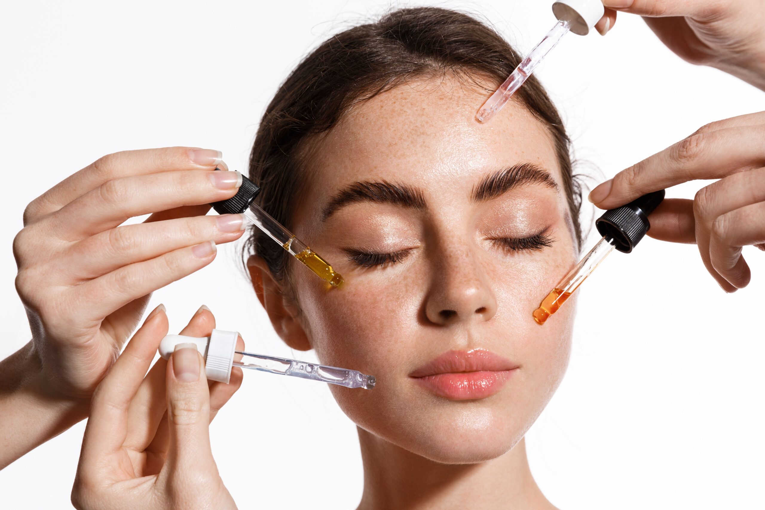 how to use vitamin C serum on face correctly