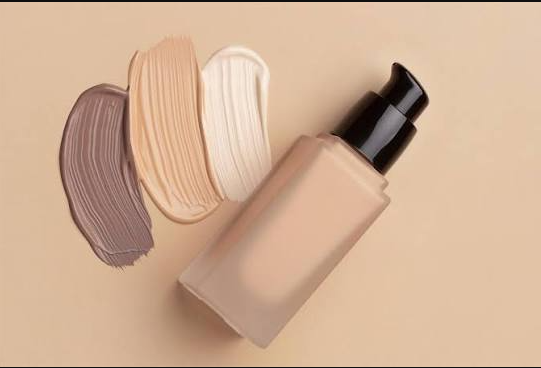 how to choose the right foundation for mature skin