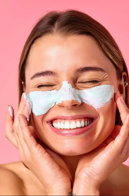 Best skincare routine for oily skin and enlarged pores
