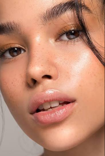 How to make makeup last longer throughout the day